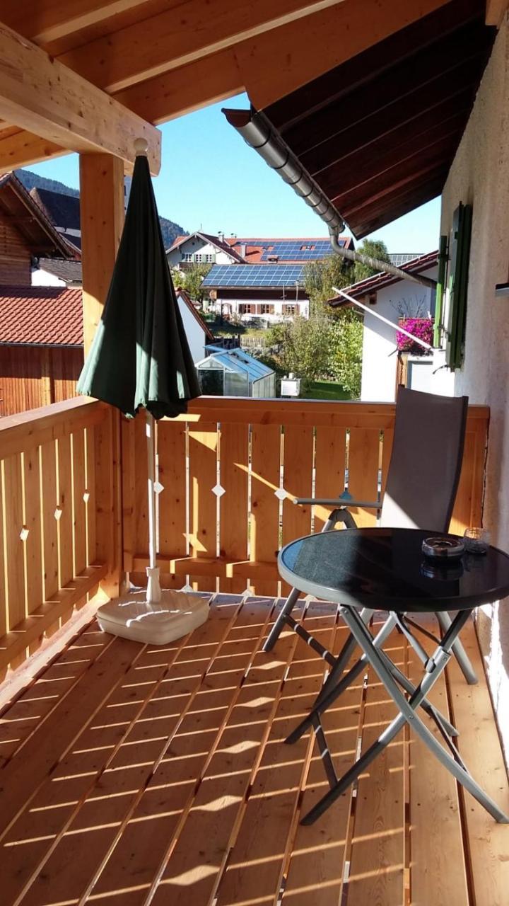 Gaestehaus Attenhauser Unterammergau Exterior foto